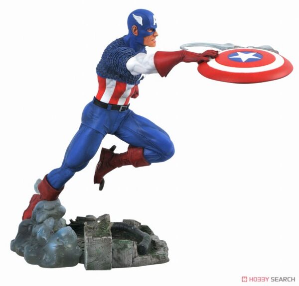10753969a2.jpg Marvel Comic Gallery Vs. Statue Captain America