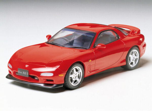 24110model.jpg Tamiya 24110 efini RX-7