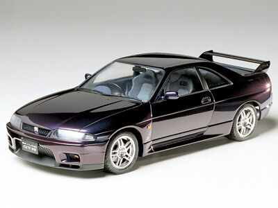 24145model.jpg Nissan Skyline GT-R V Spec (R33), plastic modelkit