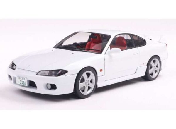 1999 Nissan Silvia S15 Spec-R Aero, white