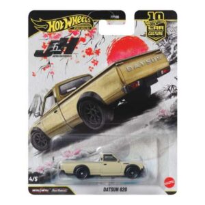 Hot Wheels Premium Car Culture Japan Historic Datsun 620, cream
