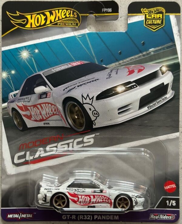 s-l12002039.jpg Hot Wheels Premium Modern Classics Nissan Skyline GT-R (R32) Pandem *Hotwheels*, white/red 1/5