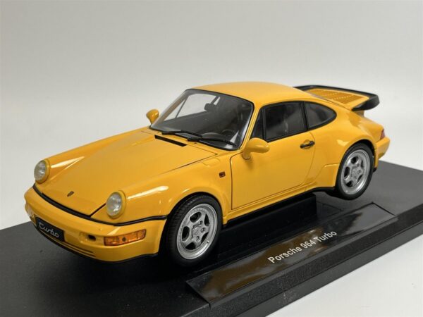 1/18 1989 Porsche 964 Turbo, yellow