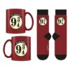x_gp86990.jpg Sada hrnek a ponožky Harry Potter Stanice 9 3/4
