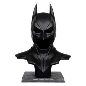 x_mcf17922.jpg The Dark Knight DC Direct Replica 1/1 Batman Cowl