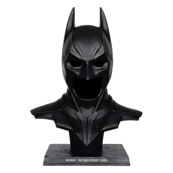 x_mcf17922.jpg The Dark Knight DC Direct Replica 1/1 Batman Cowl