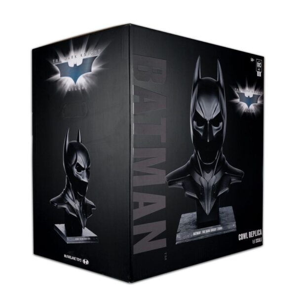 x_mcf17922_j.jpg The Dark Knight DC Direct Replica 1/1 Batman Cowl